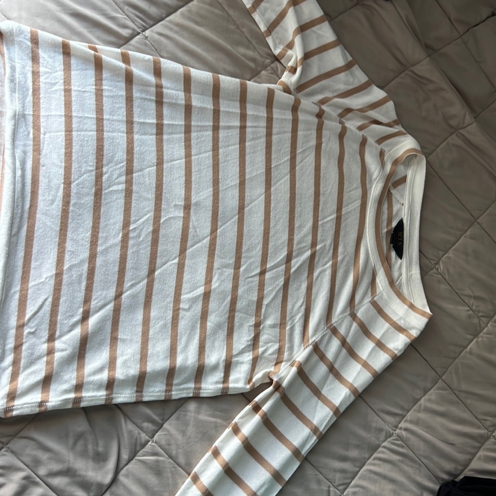 Lightly worn shirt
